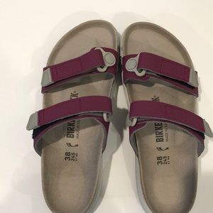Birkenstock never worn Sahara women size 7